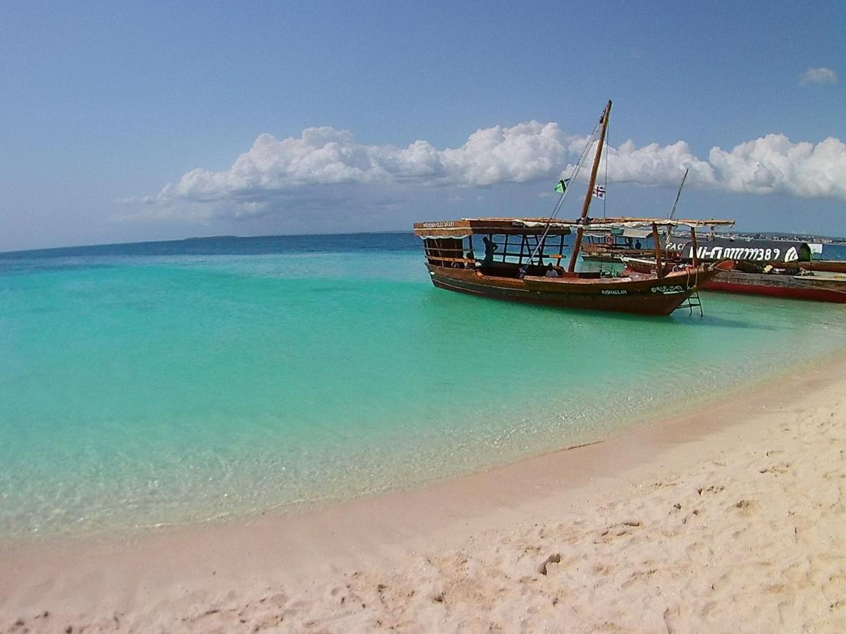 Zanzibar Dream Lodge Bwejuu Bagian luar foto
